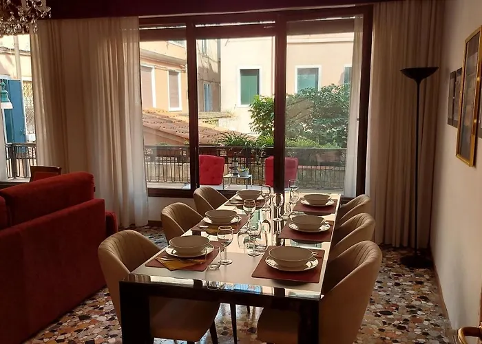 Appartement Antico Rio Acqua Dolce Venetië