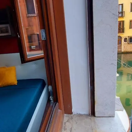 Antico Rio Acqua Dolce Venice